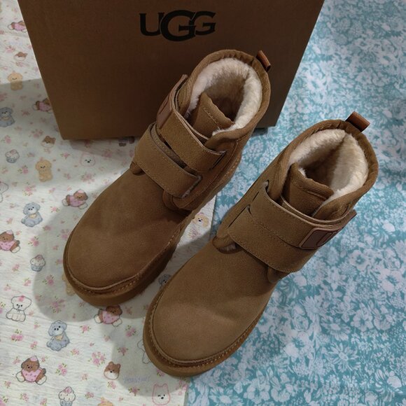 UGG Brown Snow Boots - Picture 3 of 10